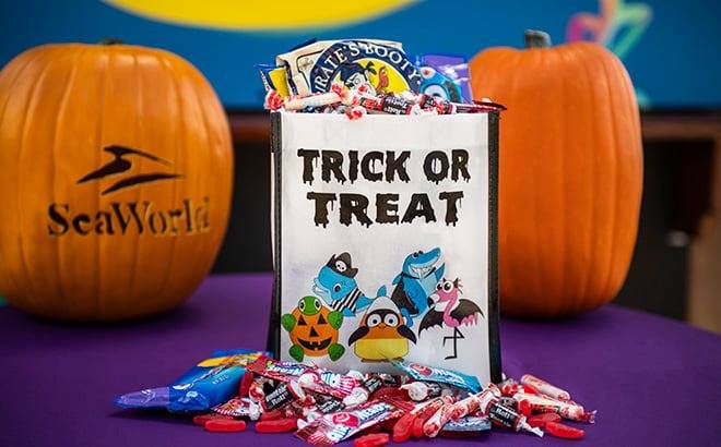 spooktacular-seaworld-2025