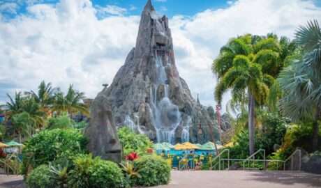volcano-bay-cashless-universal-orlando